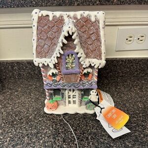 Candy Corn Lane LED Haunted Halloween Gingerbread House